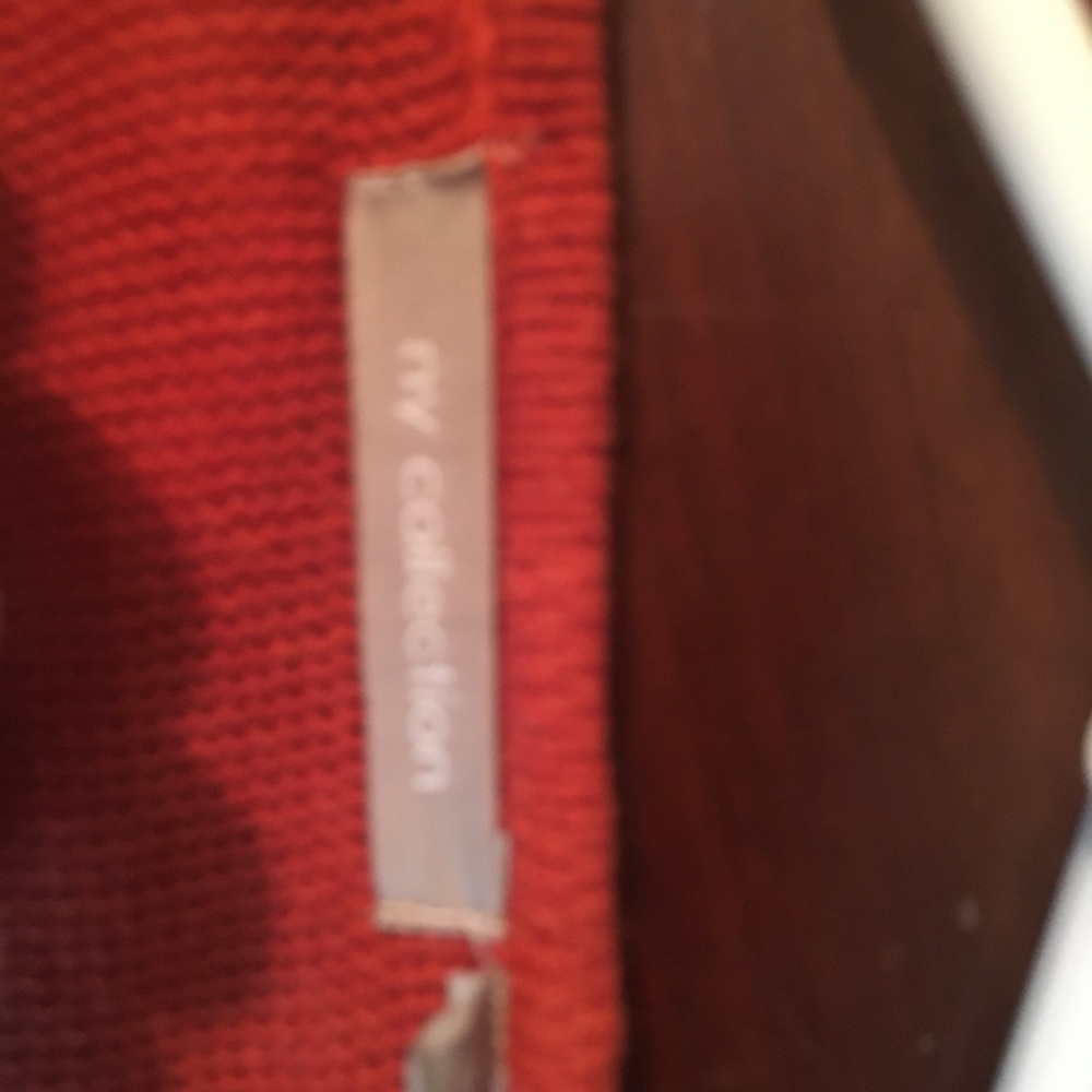 NY Collection Sweater - Picture 2 of 3